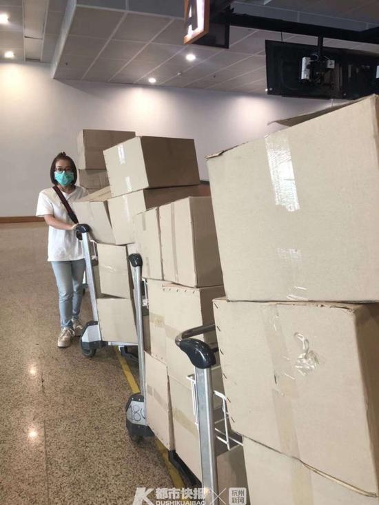 杭州國際旅行社導(dǎo)游領(lǐng)隊全球采購，約萬只口罩即將援杭